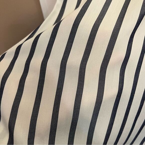 Old Navy Stripped tank top blouse - Picture 6 of 8